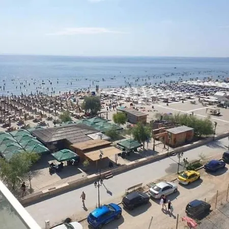 Alessy Apartment Mamaia-Nord Apartmán *